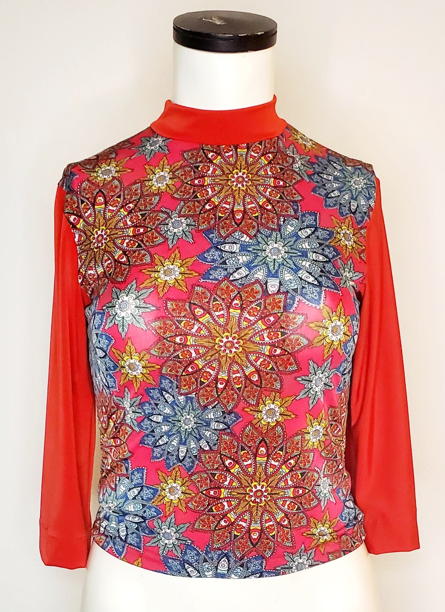 KTE Red floral knit top