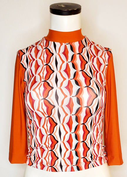 KT Geometric knit top